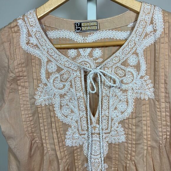 GOPI VAID Women’s Beaded & Embroidered Pleated Short Sleeve Top Tan Size Small - Picture 4 of 12